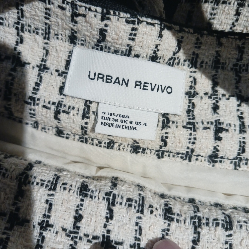 Urban Revivo Women's 2pc. Plaid Tweed Vest and Skirt Set, Faux Pockets. Size 4 - Picture 8 of 10
